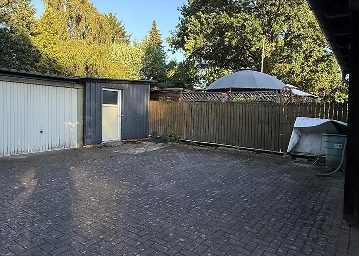 Villa Private In Hamburg